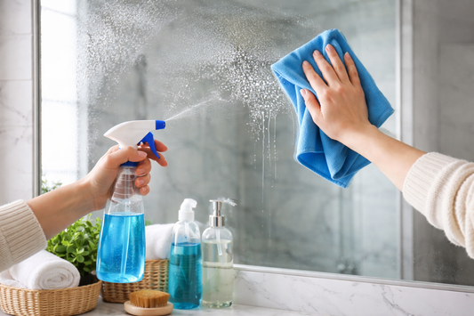 How to Clean a Mirror 