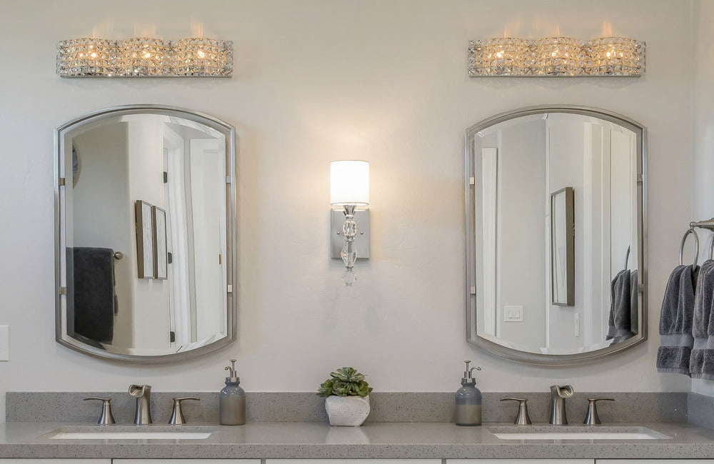 How to Clean a Mirror That Is Hazy — Simple Fix in Minutes