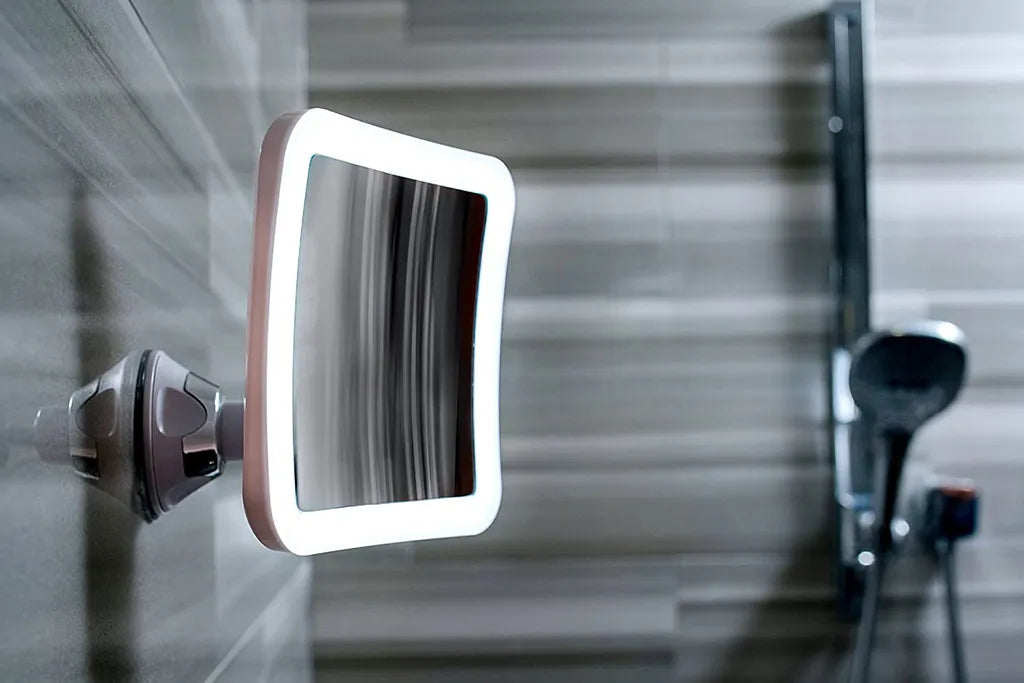 Are Lighted Mirrors Good for Makeup? 